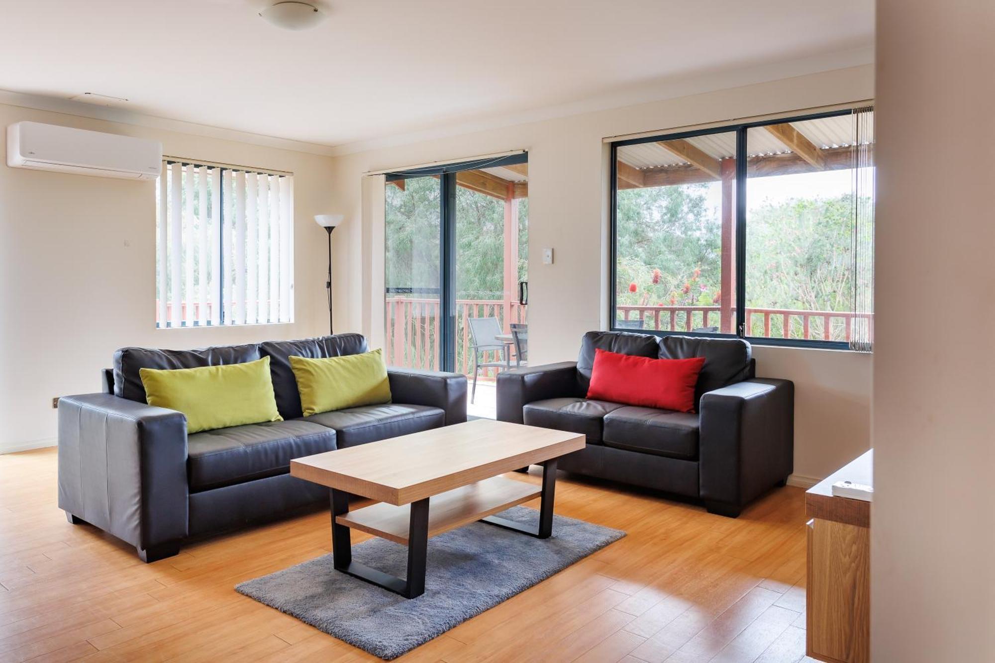 Cosy Corner By The Bnb Collection Albany Buitenkant foto