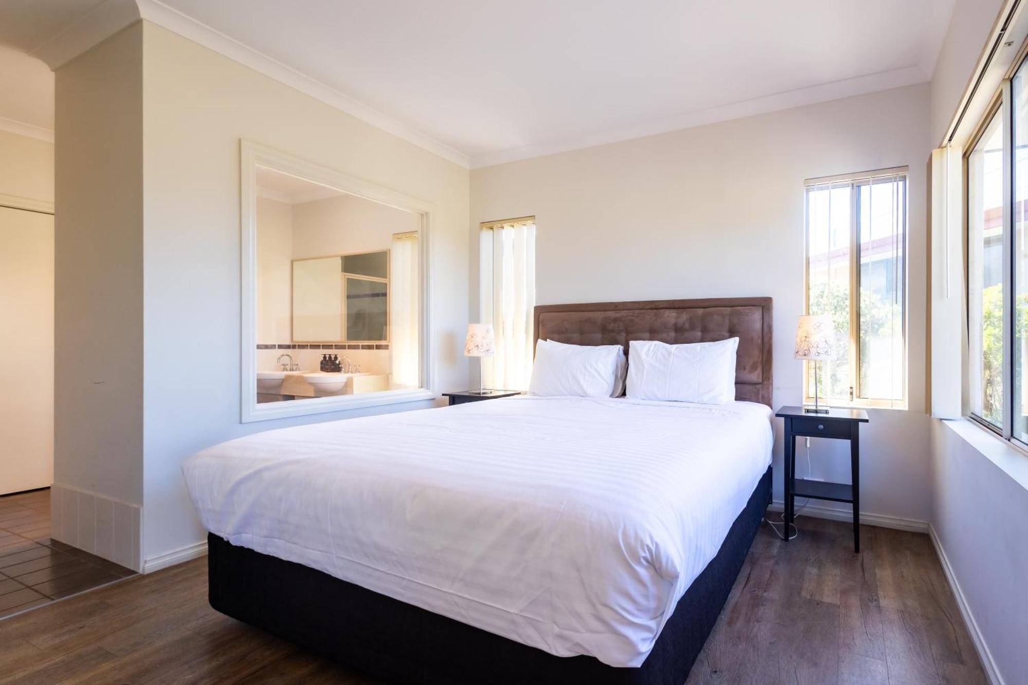 Cosy Corner By The Bnb Collection Albany Buitenkant foto